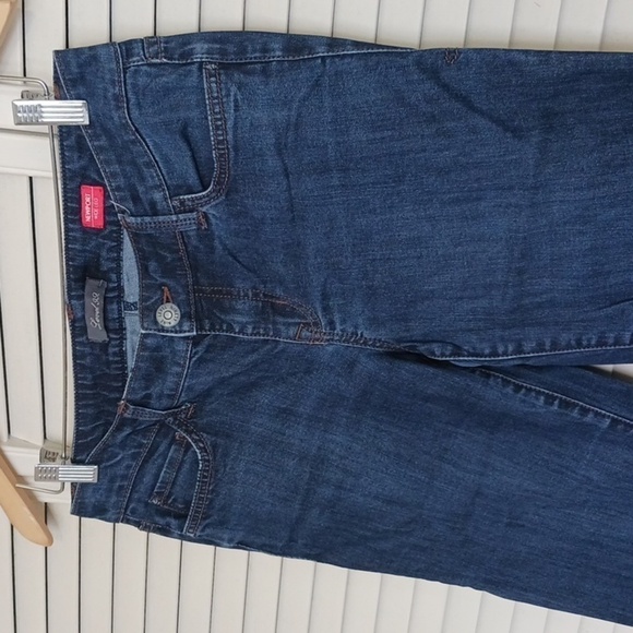 Anthropologie Level 99 Cropped Wide-Leg, Dark Wash Jeans, Size 28 - Picture 2 of 12